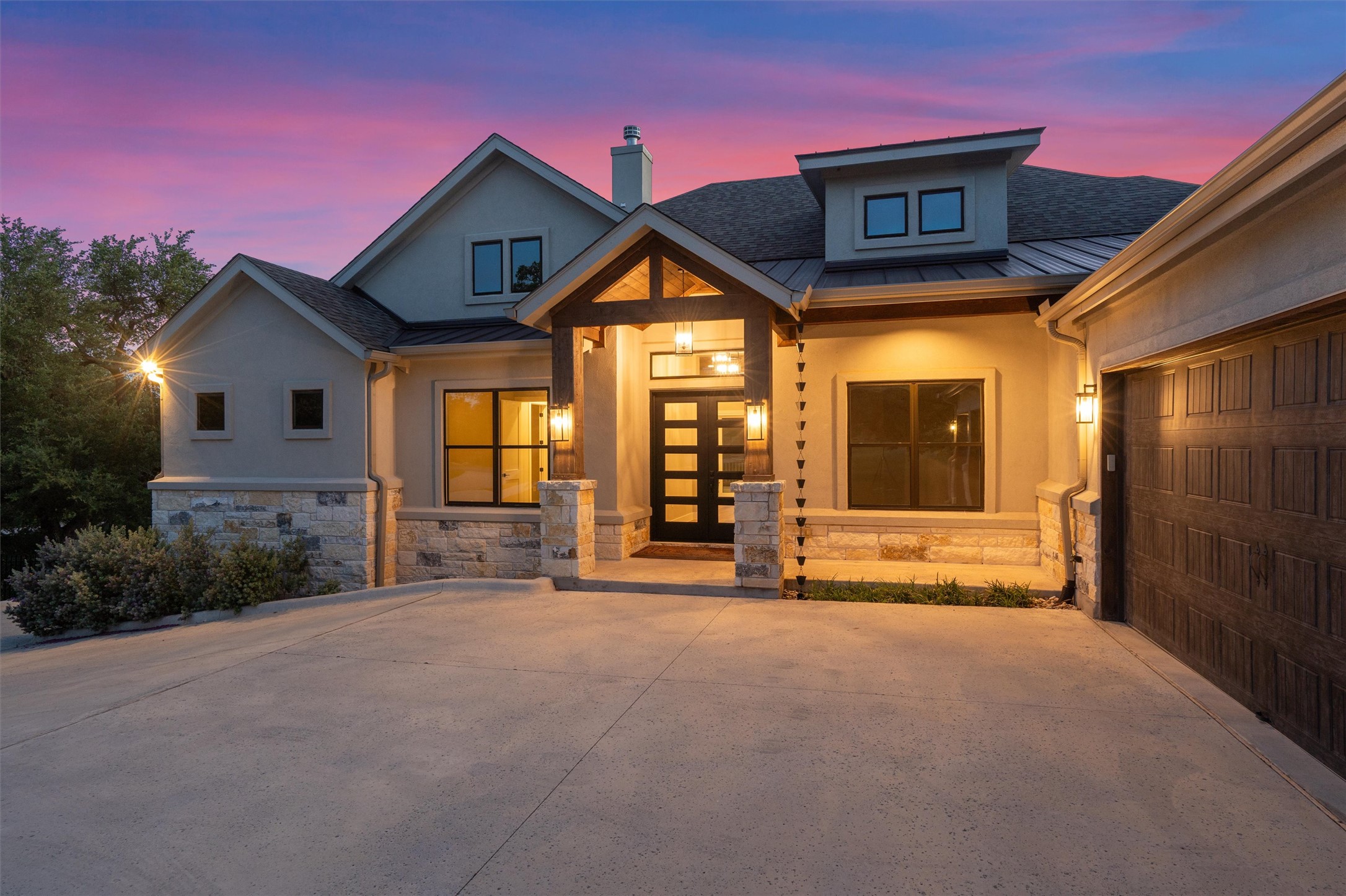 302 Highland Spring Lane Georgetown, TX 78633 - Photo 2 of 38 Gallery Image 2