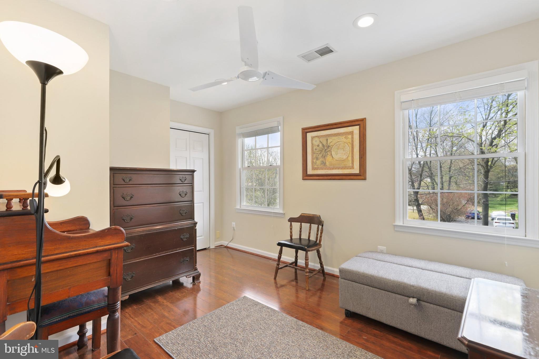 11 New Cut Road Round Hill, VA 20141 - Photo 15 of 25 Gallery Image 15