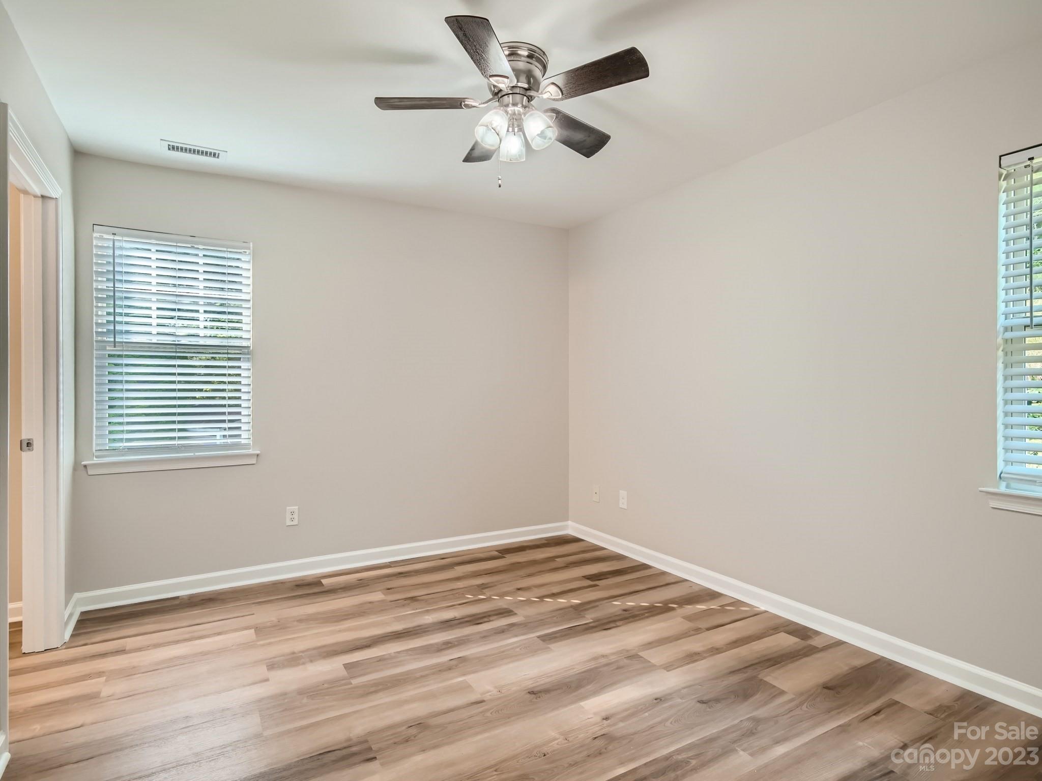 6608 Love Ridge Lane Charlotte, NC 28213 - Photo 14 of 28 a view of a livingroom with a window