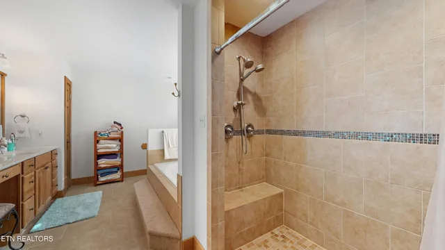 $730,000 | 8115 Bell Campground Road, Powell, TN 37849