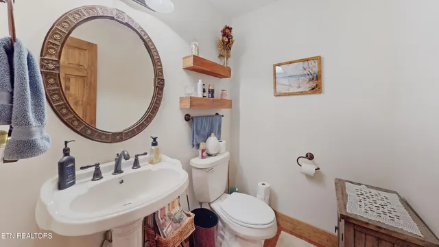 $730,000 | 8115 Bell Campground Road, Powell, TN 37849