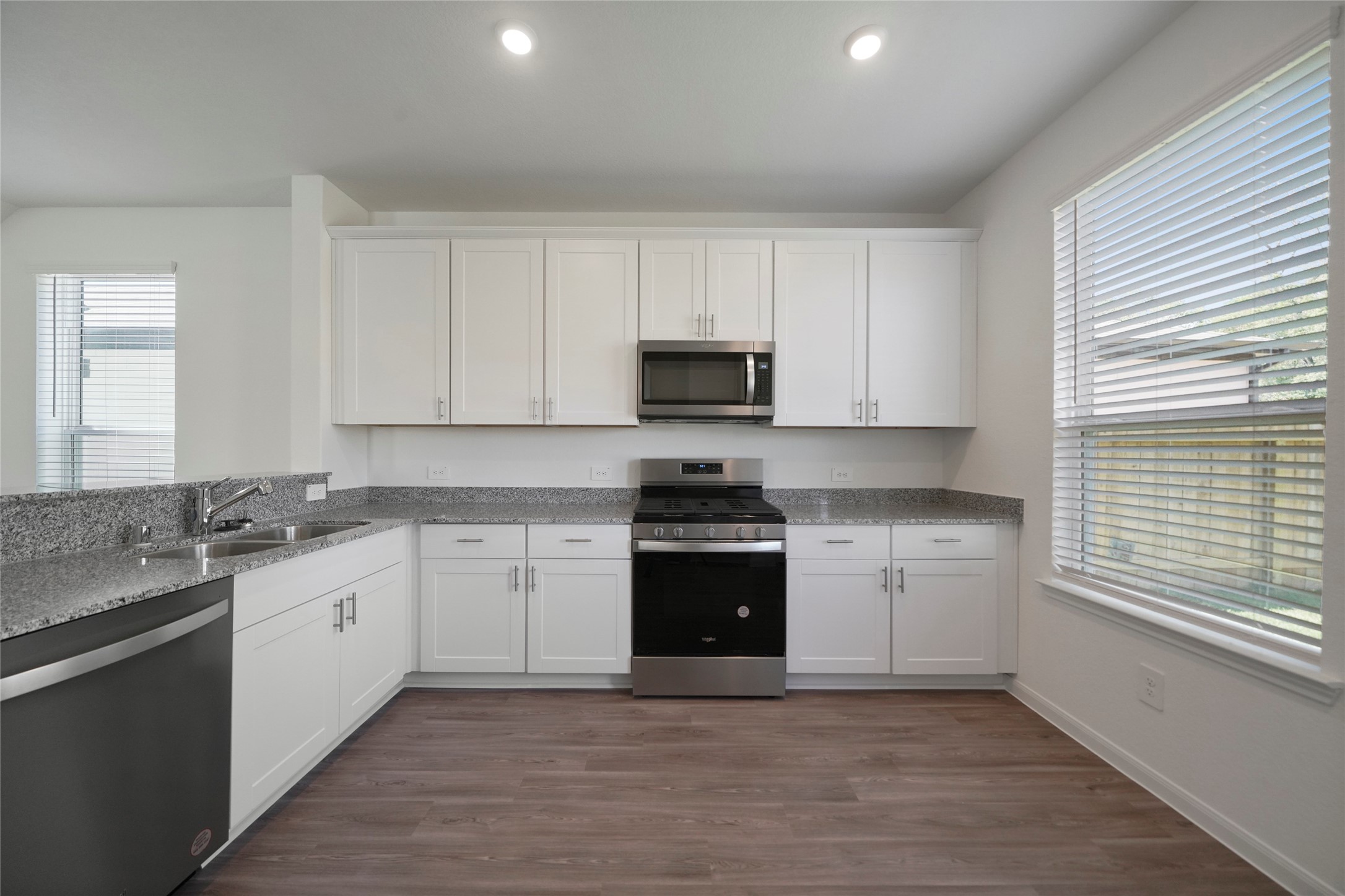 5703 Finely Run St Spring Spring, TX 77373 - Photo 10 of 25