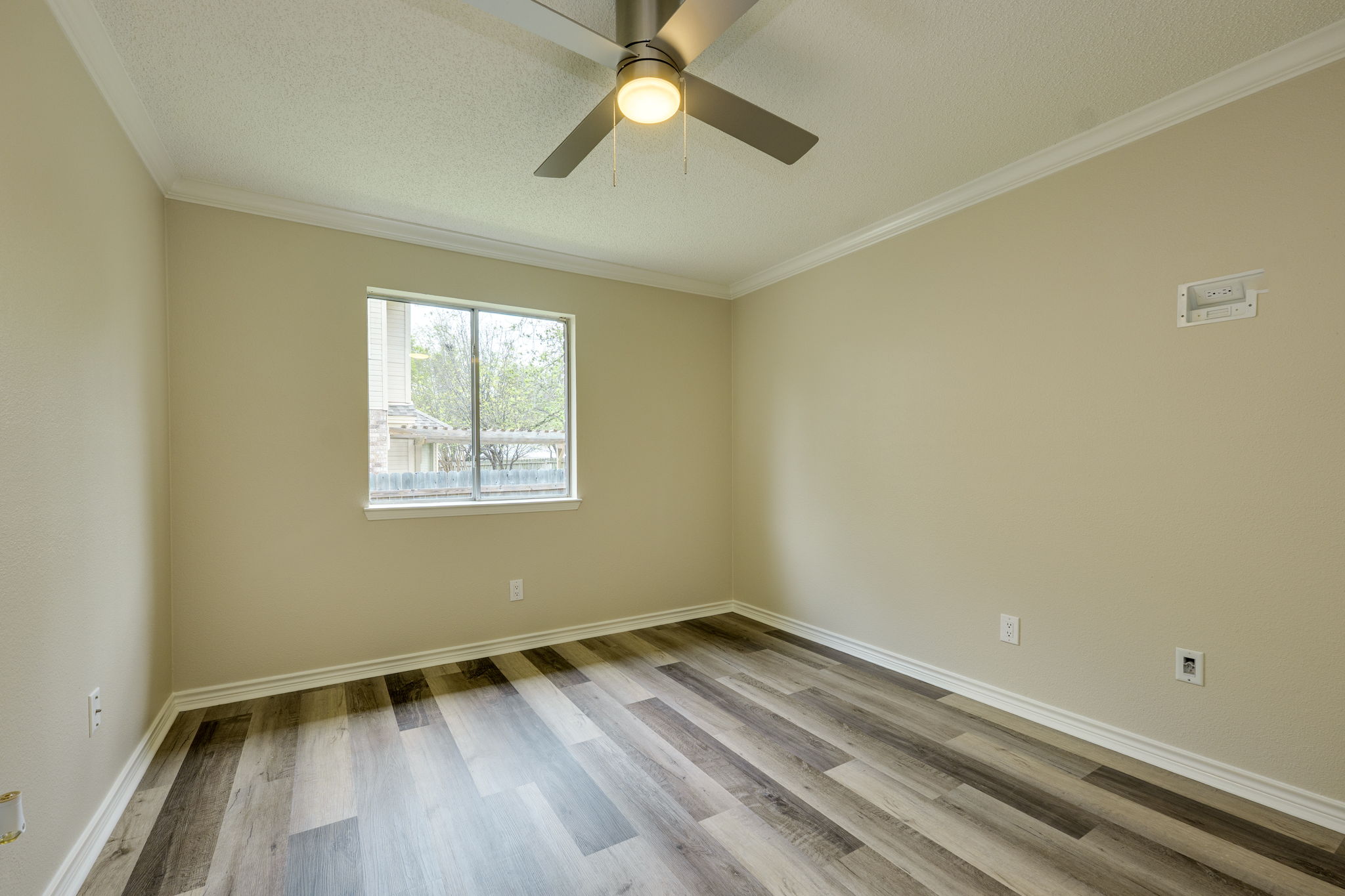 6613 Bramber Lane Austin, TX 78754 - Photo 29 of 39