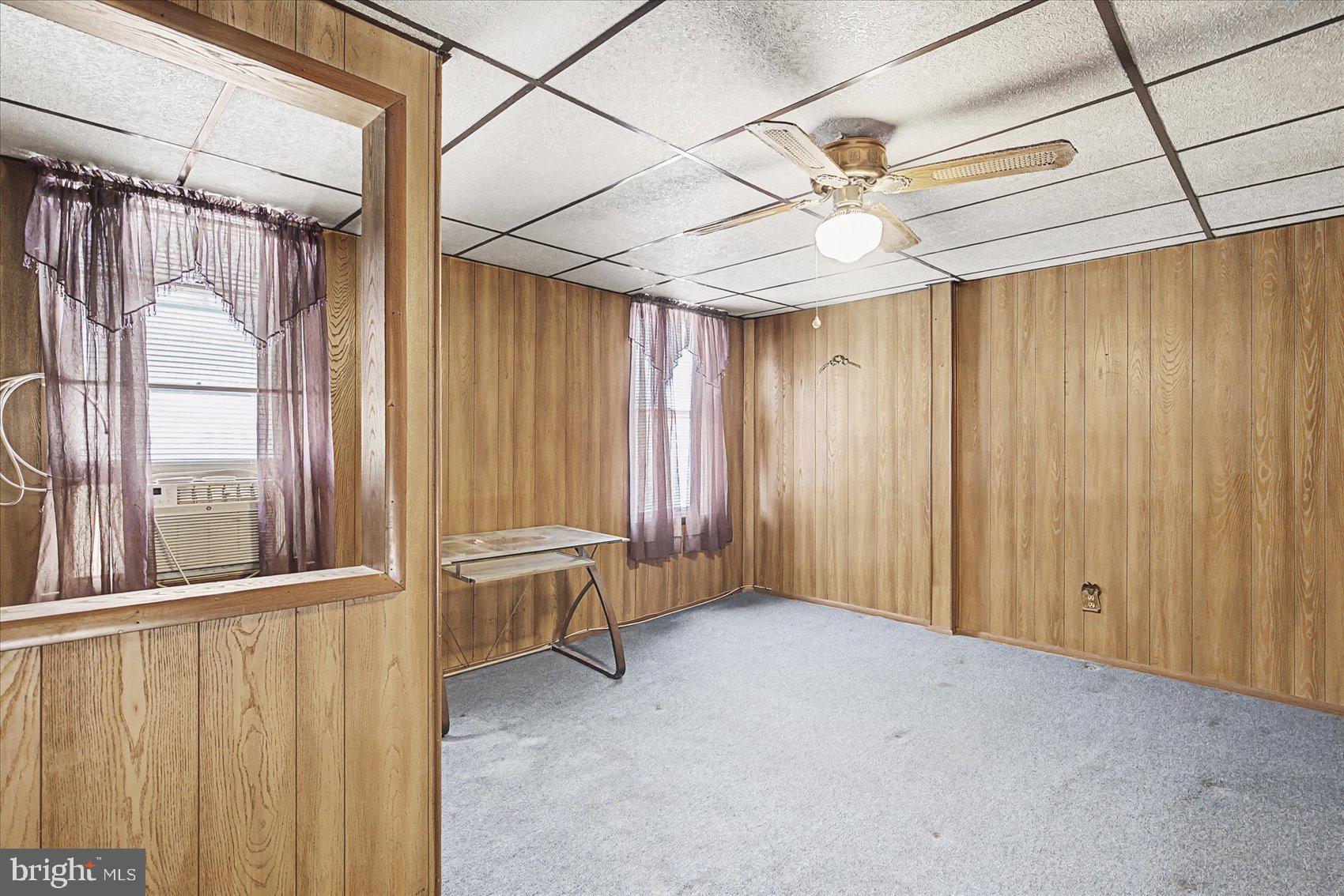 2707 Sparrows Point Road Baltimore, MD 21219 - Photo 20 of 34 Main bedroom