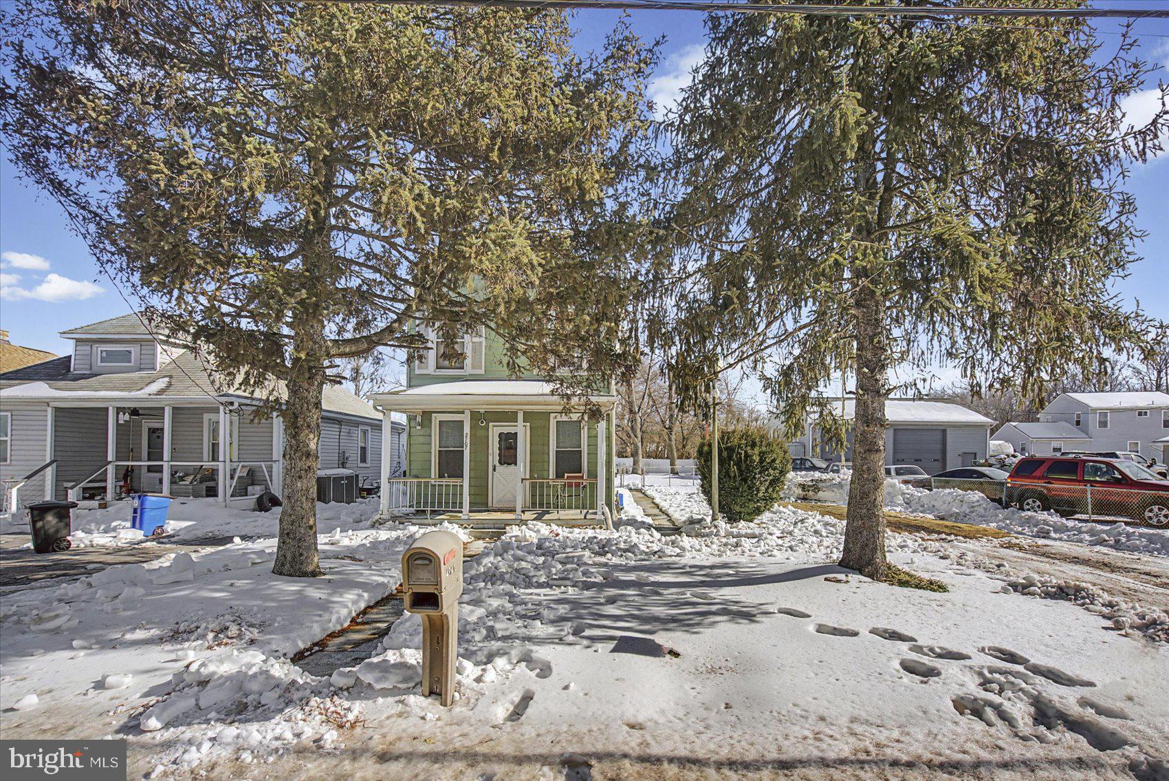 2707 Sparrows Point Road Baltimore, MD 21219 - Photo 2 of 34 Gallery Image 2