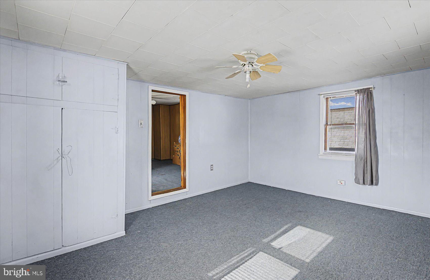 2707 Sparrows Point Road Baltimore, MD 21219 - Photo 25 of 34 Pass through bedroom 3