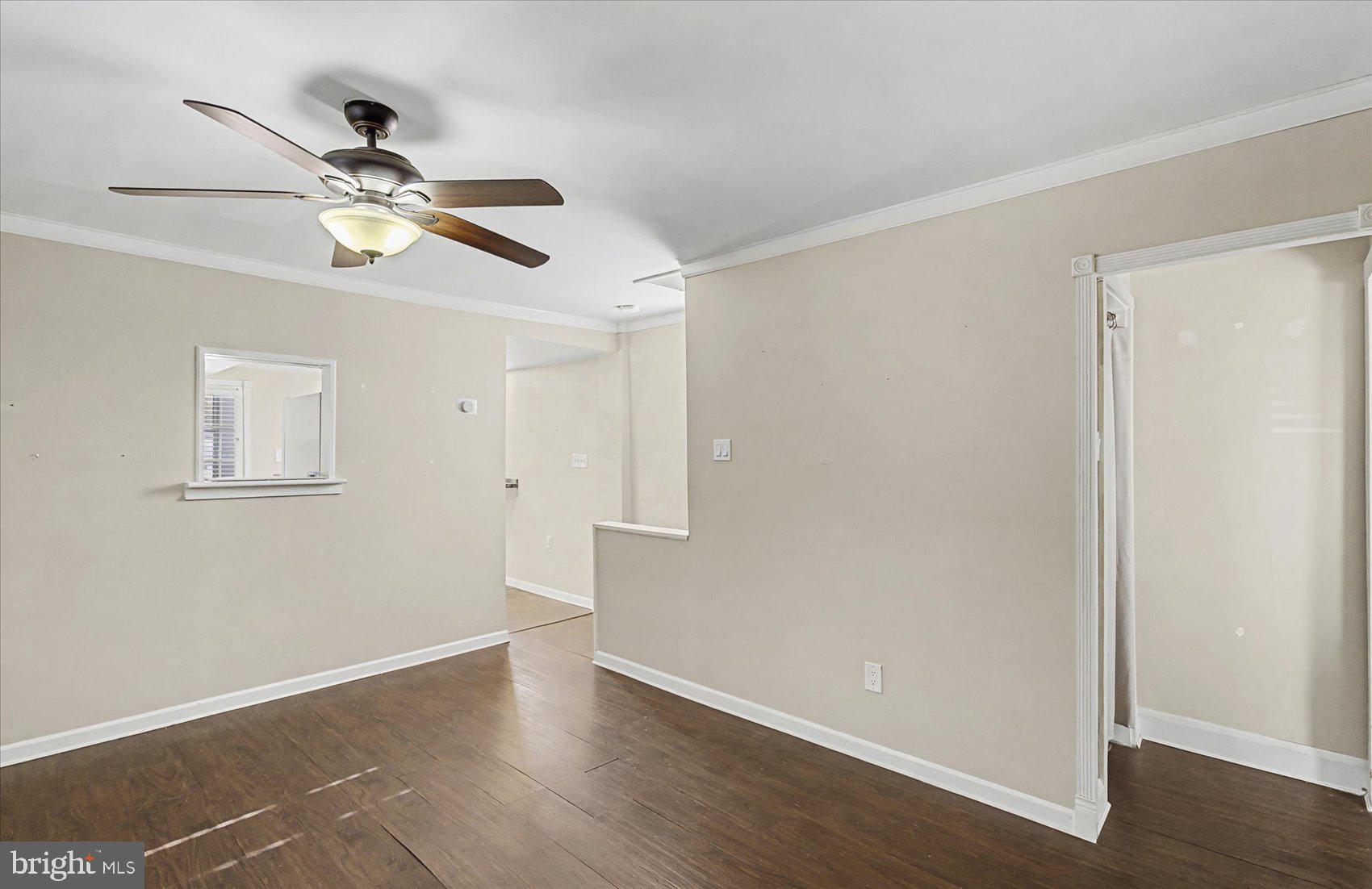 2707 Sparrows Point Road Baltimore, MD 21219 - Photo 9 of 34 Dining room