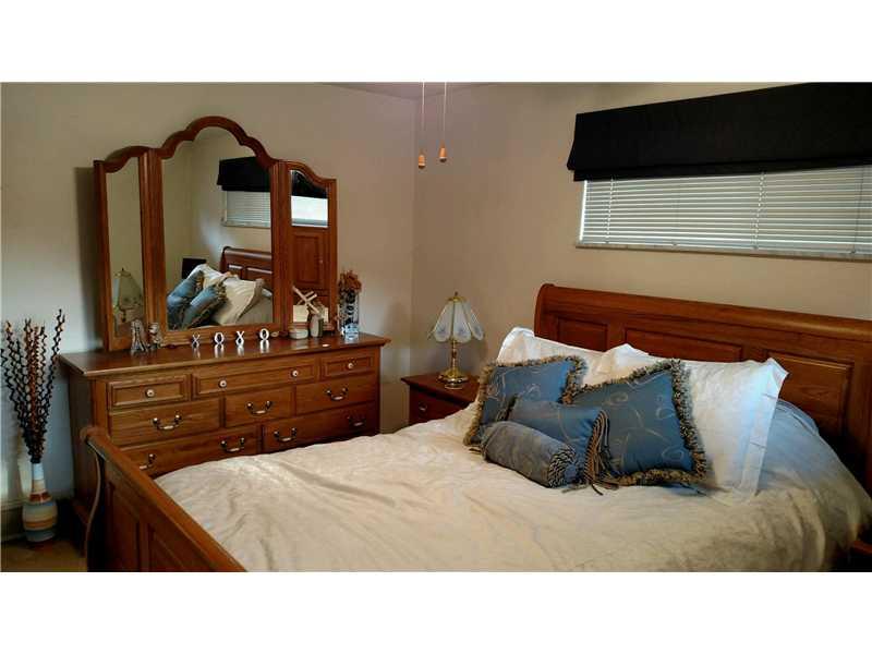 320 Limerick Road Wexford, PA 15090 - Photo 7 of 19 Master Bedroom. Master bedroom with ample closet space