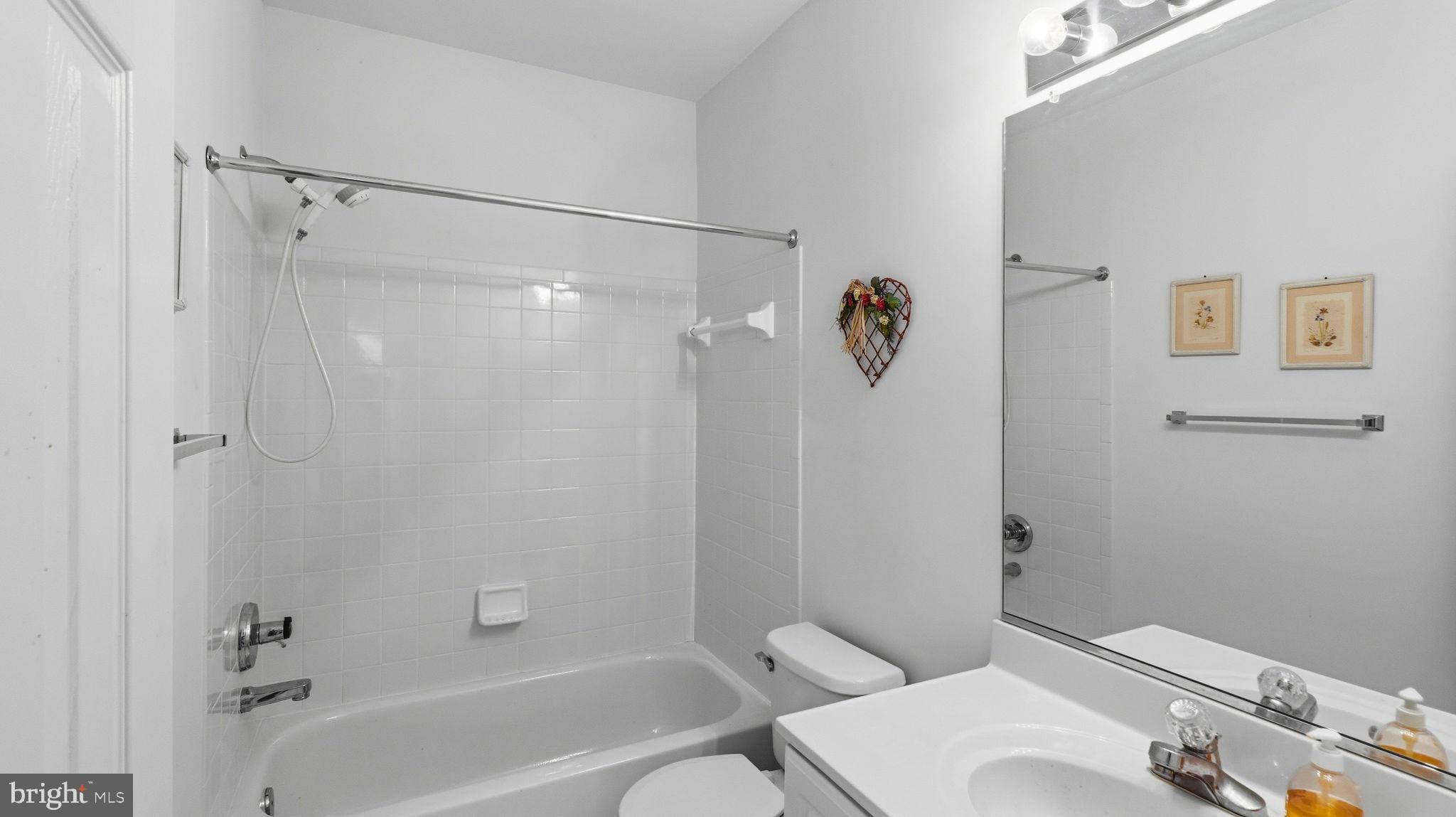 11417 Night Star Way Reston, VA 20194 - Photo 30 of 33