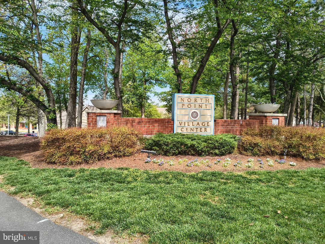 11417 Night Star Way Reston, VA 20194 - Photo 40 of 41 a sign board with a house in the background