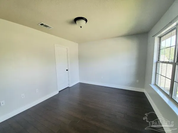 $2,300 | 2549 Redford Drive, Cantonment, FL 32533