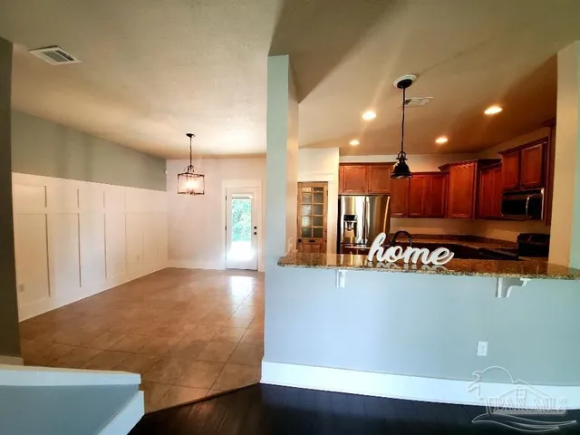 $2,400 | 2549 Redford Drive, Cantonment, FL 32533