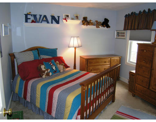 2 Forest Street Georgetown, MA 01833 - Photo 8 of 16 Gallery Image 8