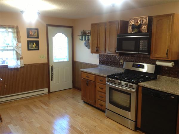 123 Old Webster Road Oxford, MA 01540 - Photo 14 of 30 Gallery Image 14