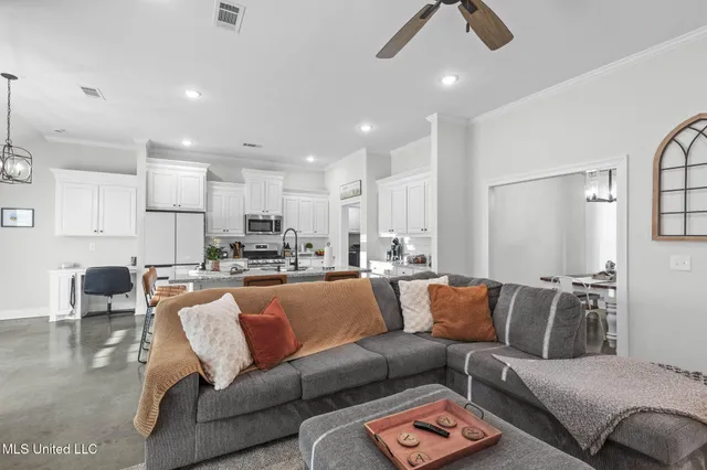 $299,999 | 117 Bailey Cove, Canton, MS 39046