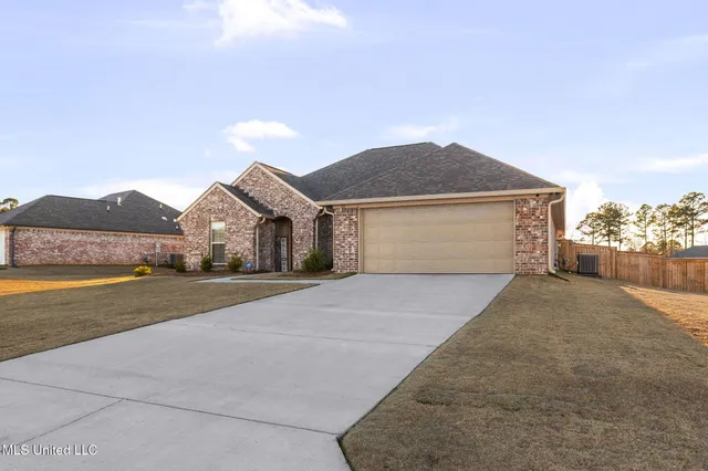 $299,999 | 117 Bailey Cove, Canton, MS 39046