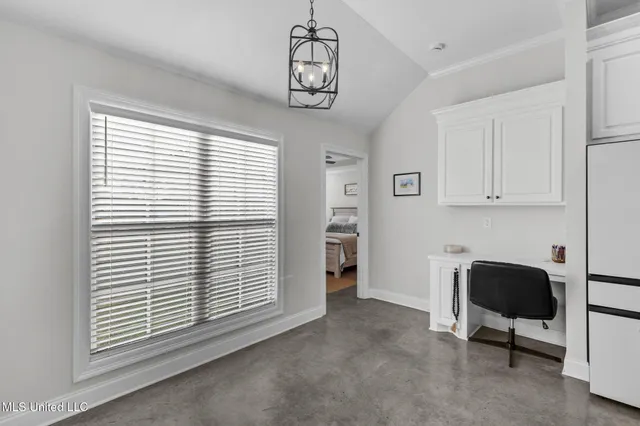 $299,999 | 117 Bailey Cove, Canton, MS 39046