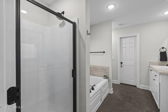 $299,999 | 117 Bailey Cove, Canton, MS 39046