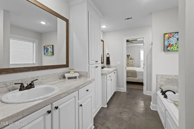 $299,999 | 117 Bailey Cove, Canton, MS 39046