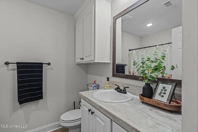 $299,999 | 117 Bailey Cove, Canton, MS 39046