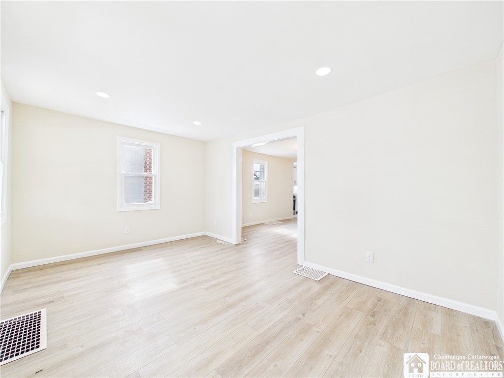 413 4th Avenue Olean, NY 14760 - Photo 2 of 33