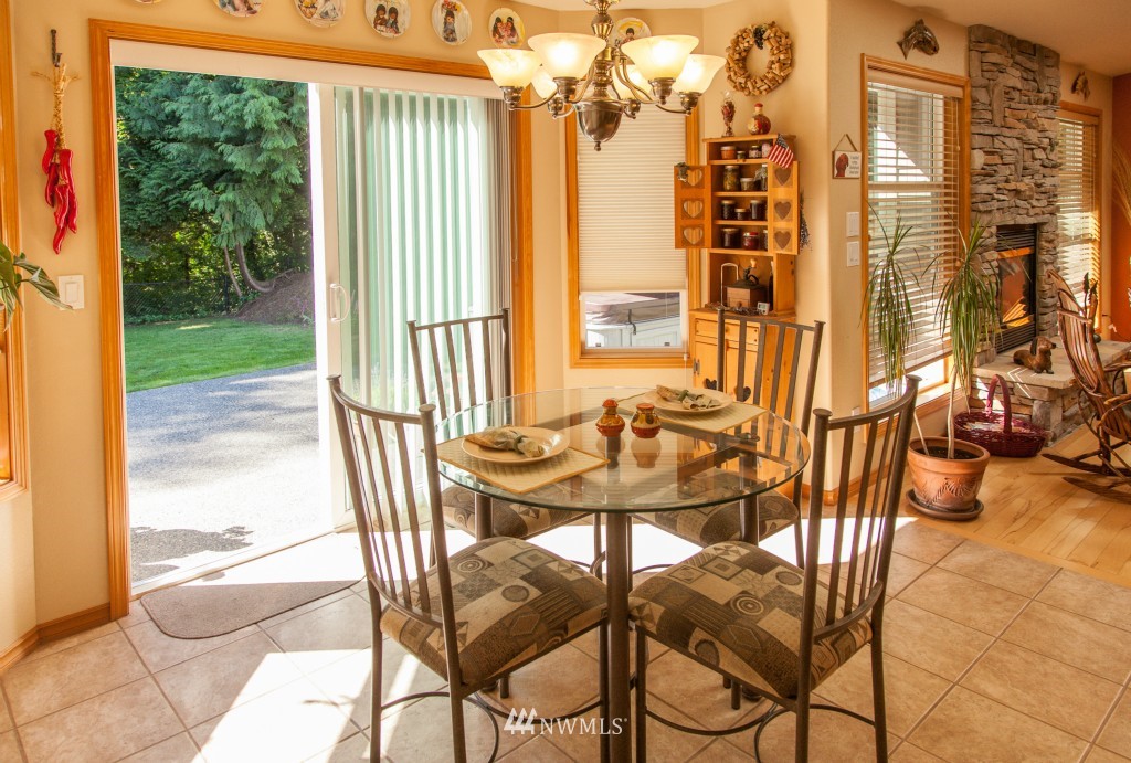 8204 Quinault Road Blaine, WA 98230 - Photo 12 of 25 Gallery Image 12