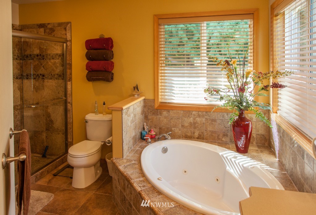 8204 Quinault Road Blaine, WA 98230 - Photo 18 of 25 Gallery Image 18