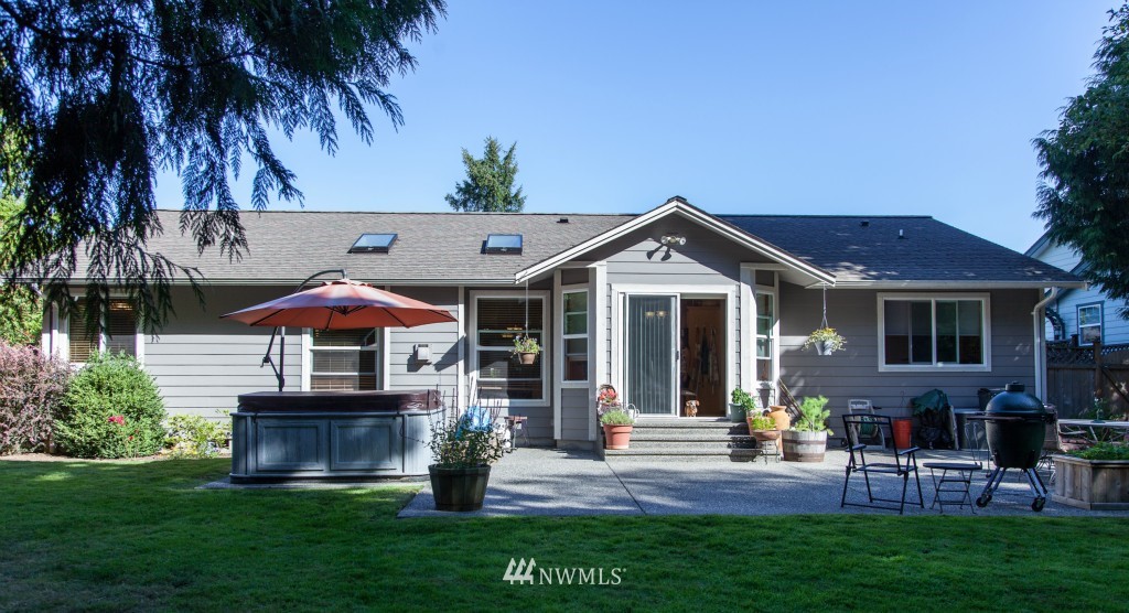 8204 Quinault Road Blaine, WA 98230 - Photo 4 of 25 Gallery Image 4