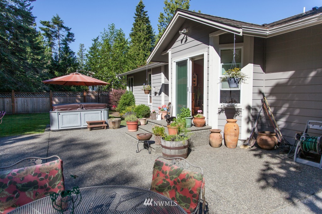 8204 Quinault Road Blaine, WA 98230 - Photo 5 of 25 Gallery Image 5