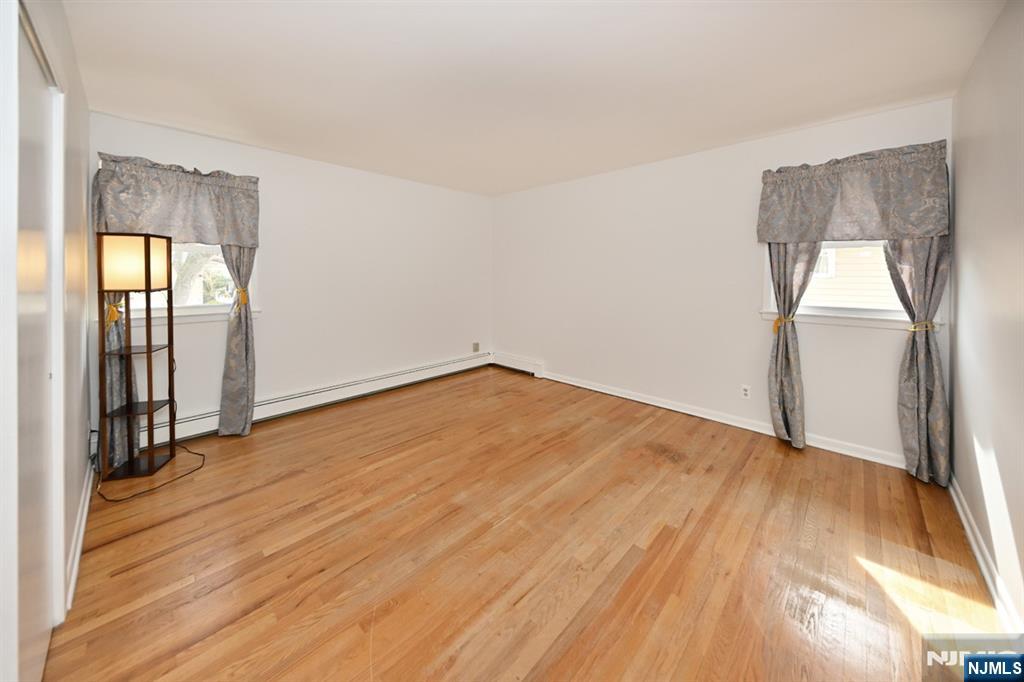 216 Mehrhof Road Little Ferry, NJ 07643 - Photo 11 of 22