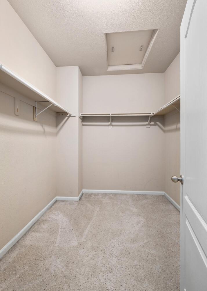 1182 Carson Avenue Clovis, CA 93611 - Photo 26 of 38 a view of an empty room