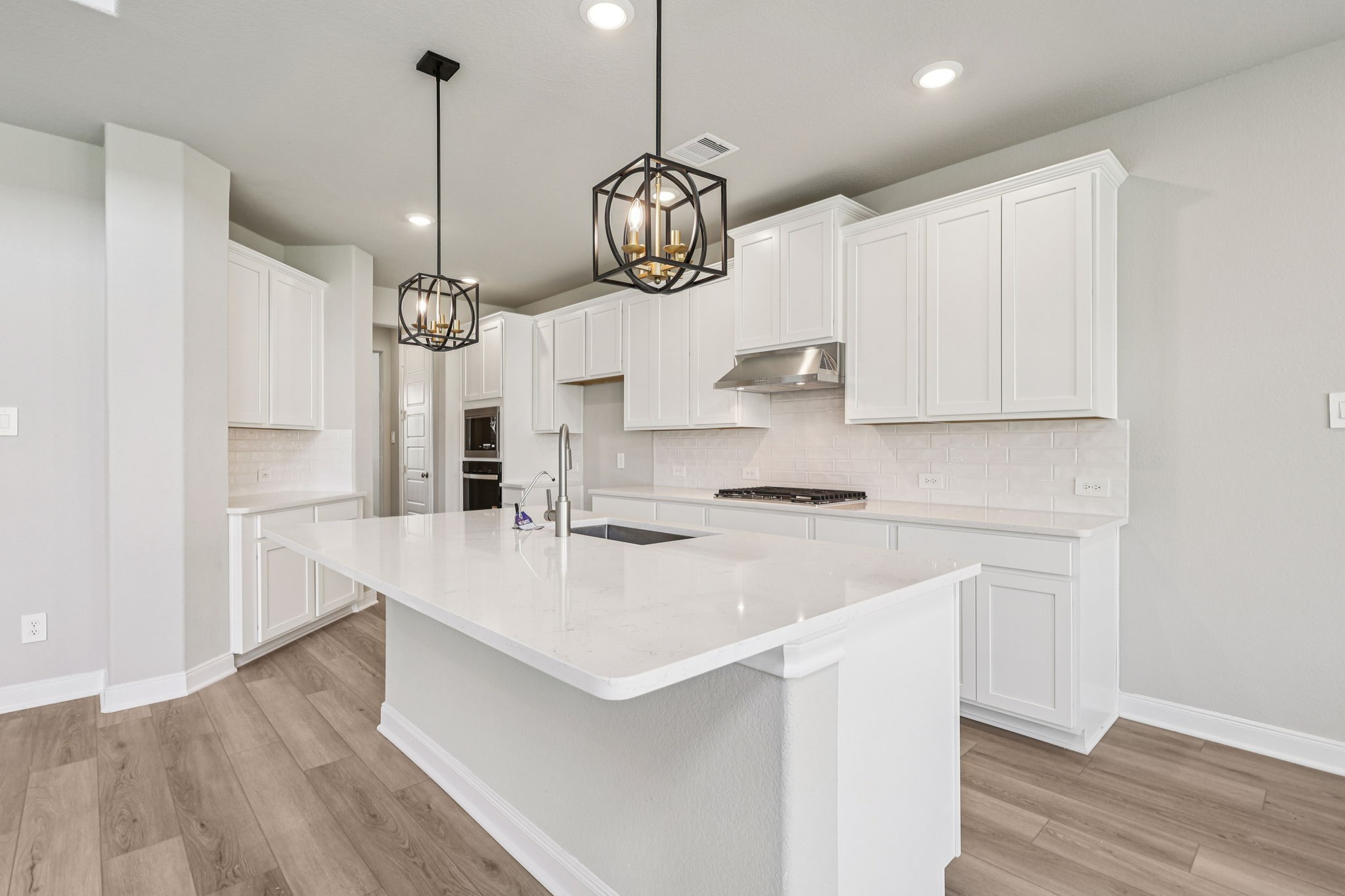 2831 Clapbread Lane Rosenberg, TX 77471 - Photo 8 of 42 Photo is not of the actual home, but is an inspirational photo of builder’s model home and may depict options, furnishings, and/or decorator features that are not included.