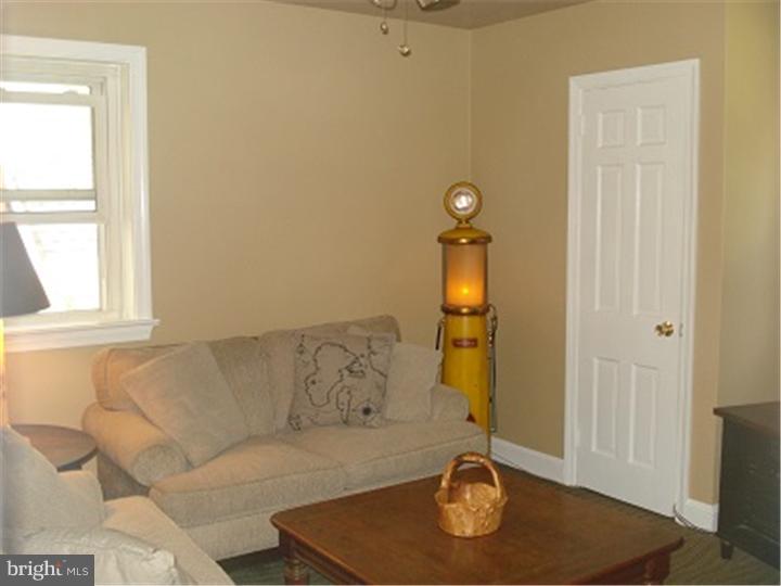 329 Horsham Road Hatboro, PA 19040 - Photo 13 of 25 Bedroom 2