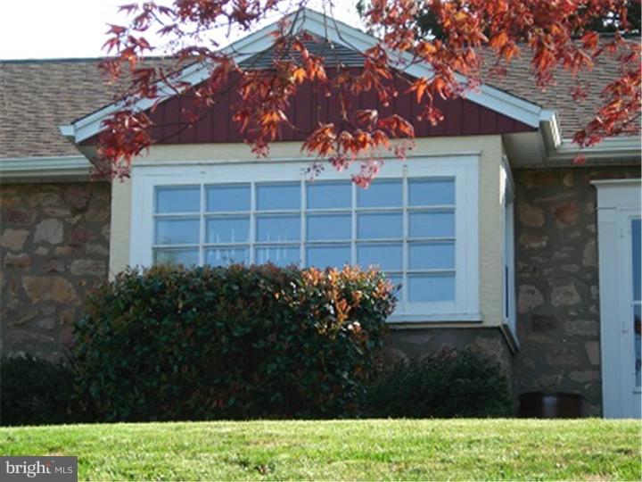 329 Horsham Road Hatboro, PA 19040 - Photo 16 of 25 Gallery Image 16