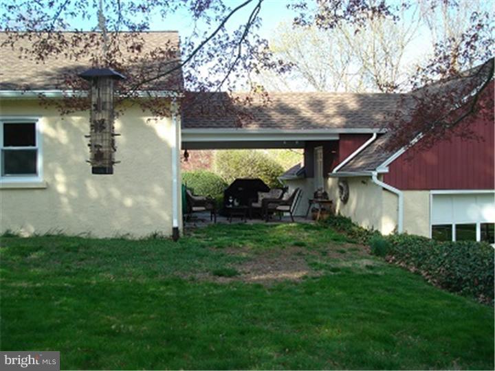 329 Horsham Road Hatboro, PA 19040 - Photo 19 of 25 Gallery Image 19