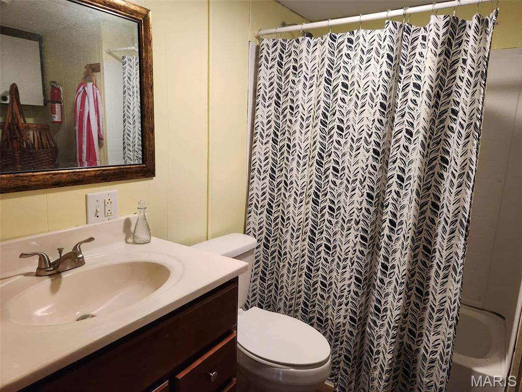 1106 Harrison Avenue Sandoval, IL 62882 - Photo 14 of 32