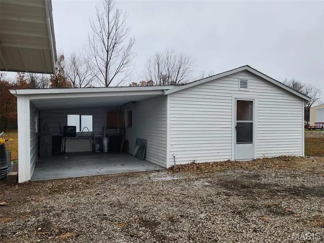 $110,000 | 1106 Harrison Avenue, Sandoval, IL 62882