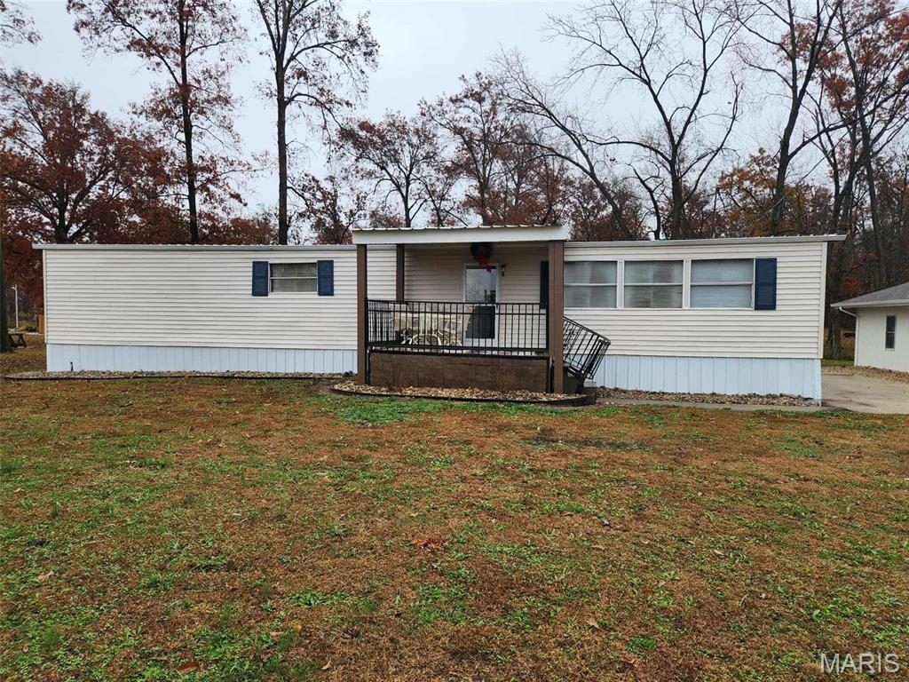 1106 Harrison Avenue Sandoval, IL 62882 - Photo 3 of 31