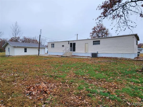 $110,000 | 1106 Harrison Avenue, Sandoval, IL 62882