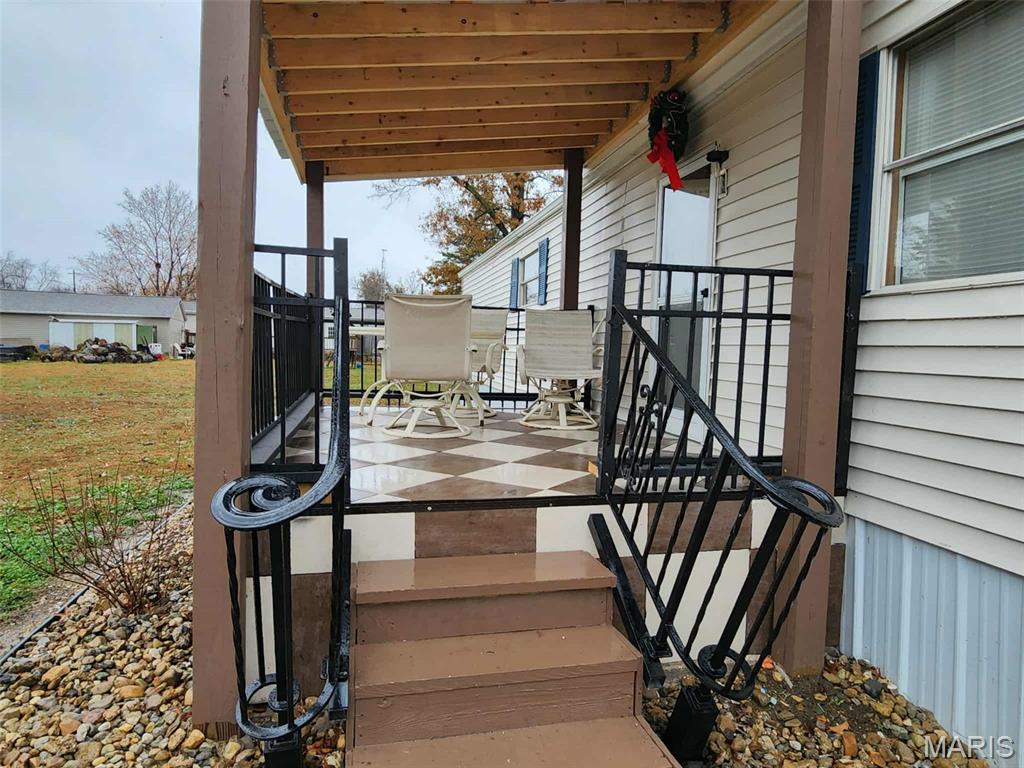 1106 Harrison Avenue Sandoval, IL 62882 - Photo 6 of 32