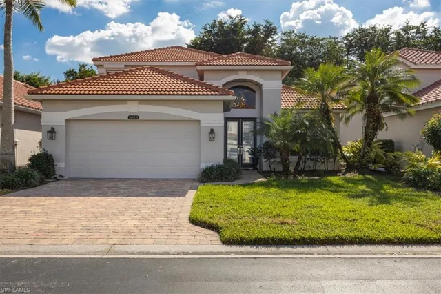 $999,000 | 8828 Ventura Way, Naples, FL 34109