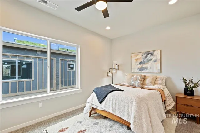 $320,000 | 521 North Lucy Lane, Nampa, ID 83687