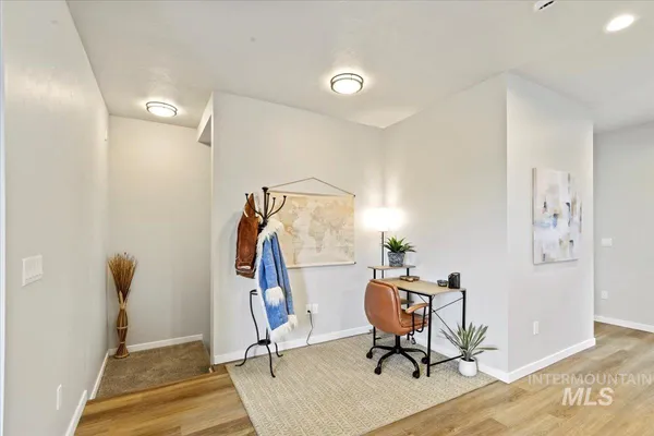 $323,000 | 521 North Lucy Lane, Nampa, ID 83687