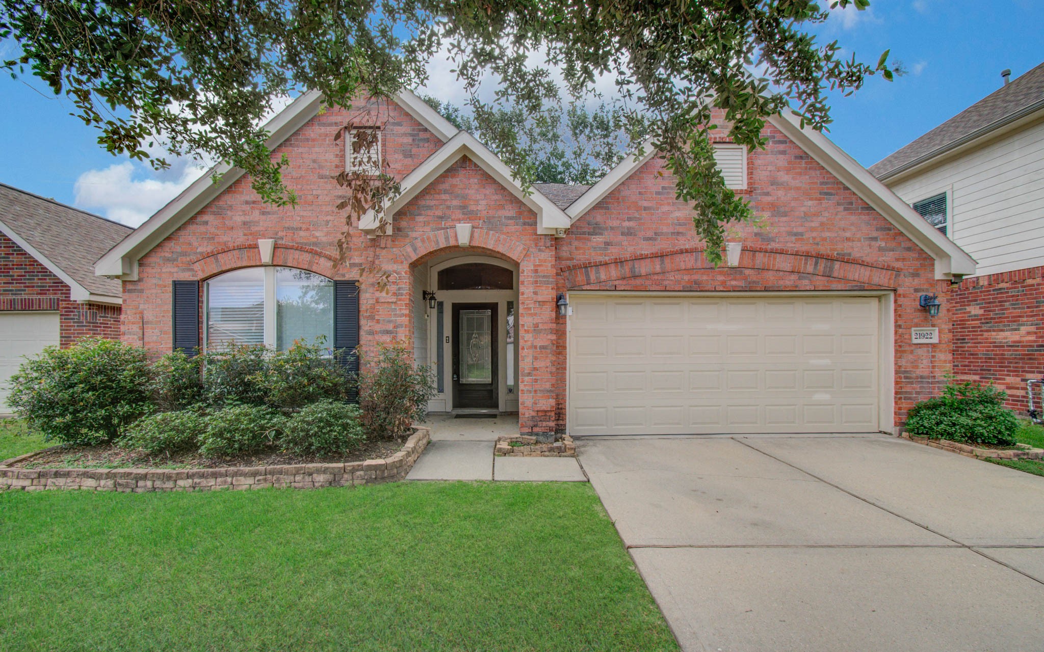 21922 Catoosa Drive Spring, TX 77388 - Photo 1 of 42