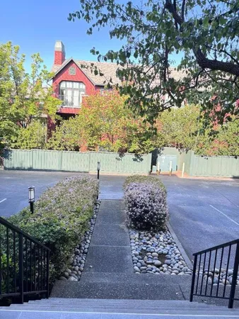 $4,000 | 101 2nd Street, Unit 5, Los Altos, CA 94022