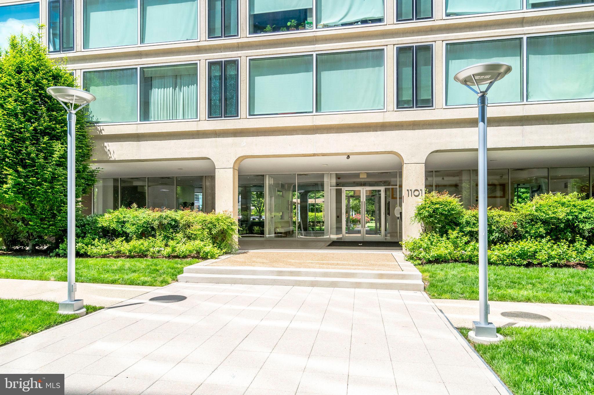 1101 3rd Street Southwest, Unit 816 Washington, DC 20024 - Photo 27 of 33