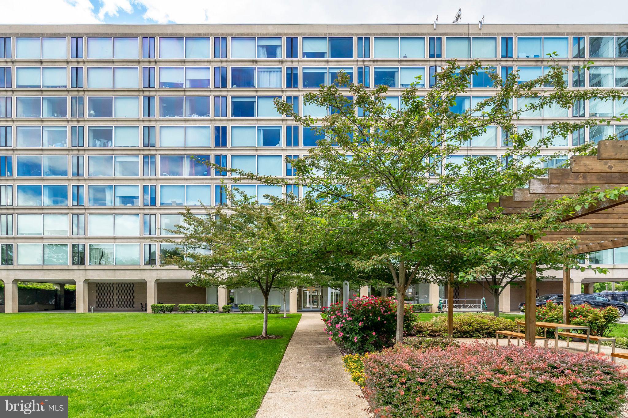 1101 3rd Street Southwest, Unit 816 Washington, DC 20024 - Photo 31 of 33