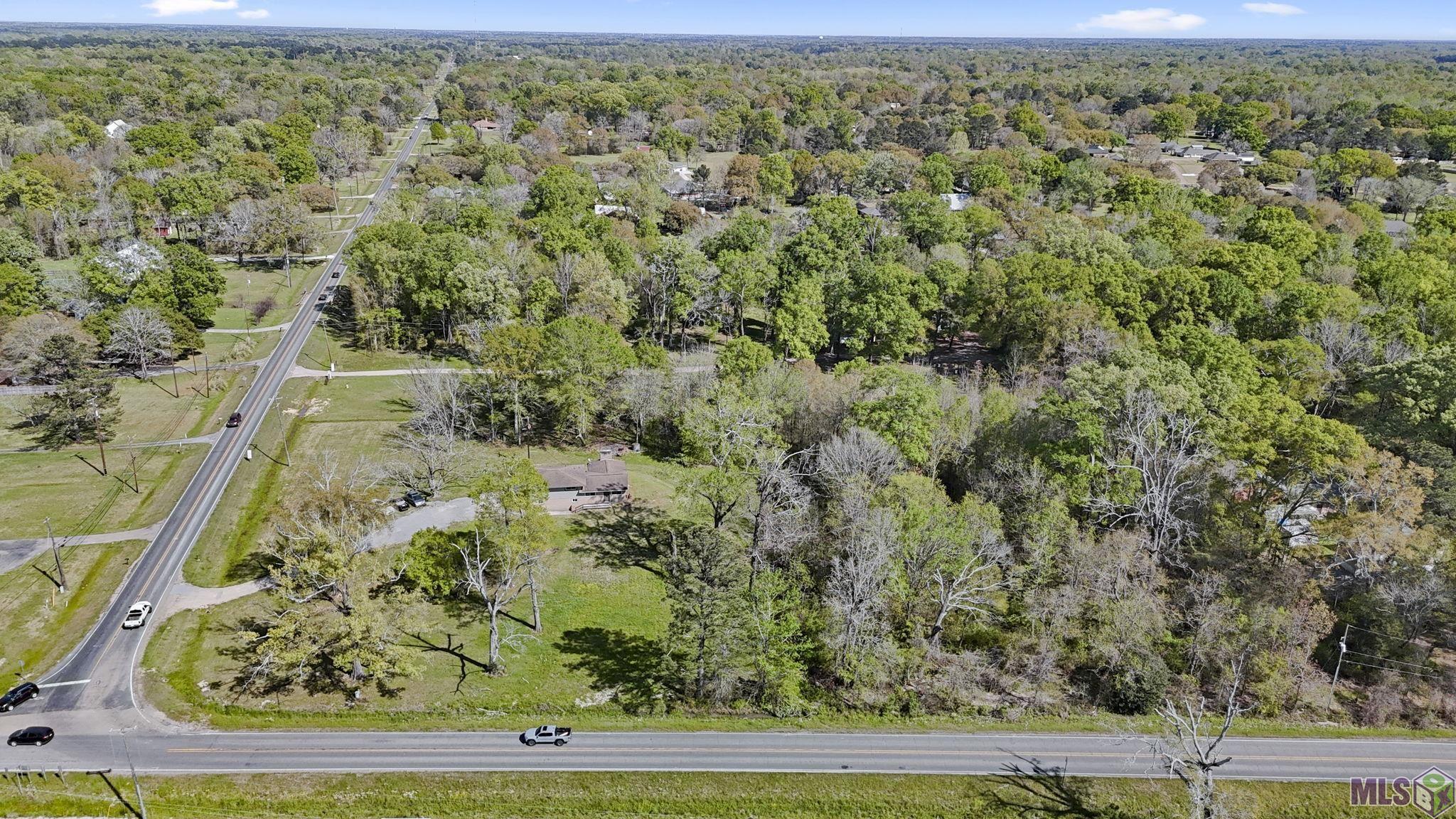 10212 Gurney Road Central, LA 70714 - Photo 3 of 30