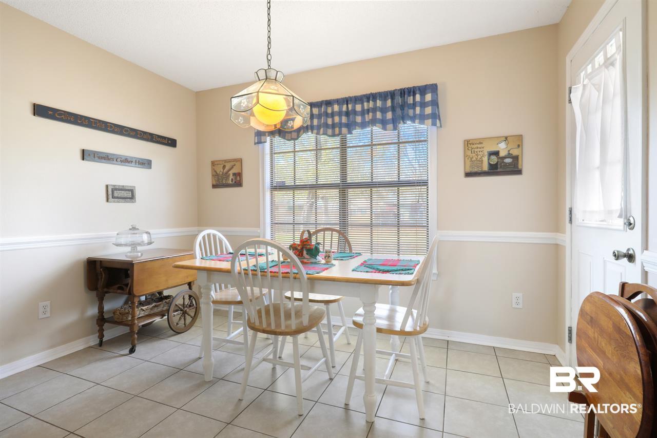 5 Crabapple Lane Foley, AL 36535 - Photo 4 of 14