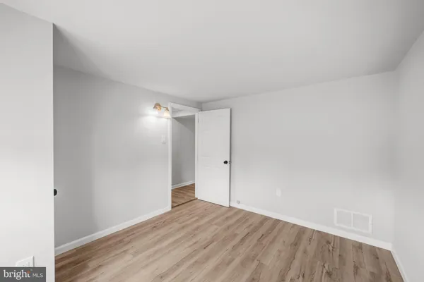 $419,900 | 902 Laings Avenue, Bristol, PA 19007